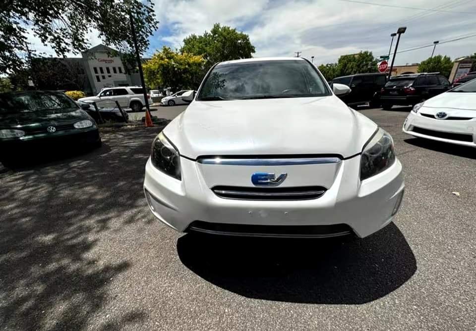 2014 Toyota RAV4 EV 4dr SUV (Electric DD) Certified Pre-Owned - Image 5