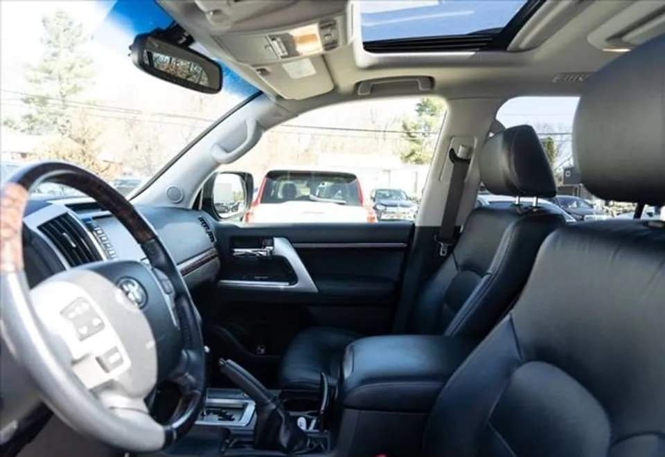 2013 Toyota Land Cruiser Certified Pre-Owned - Image 4