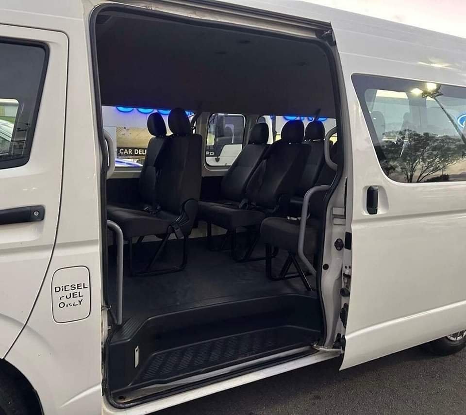 2010 Toyota Hiace Commuter Certified Pre-Owned - Image 4