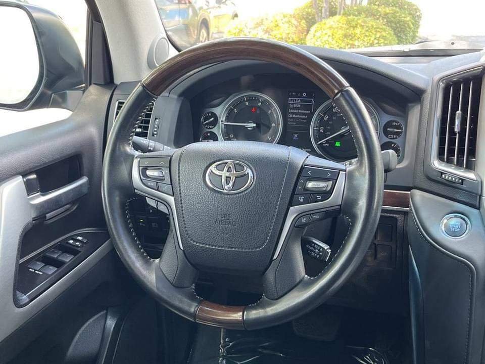 2021 Toyota Land Cruiser Certified Pre-Owned - Image 6