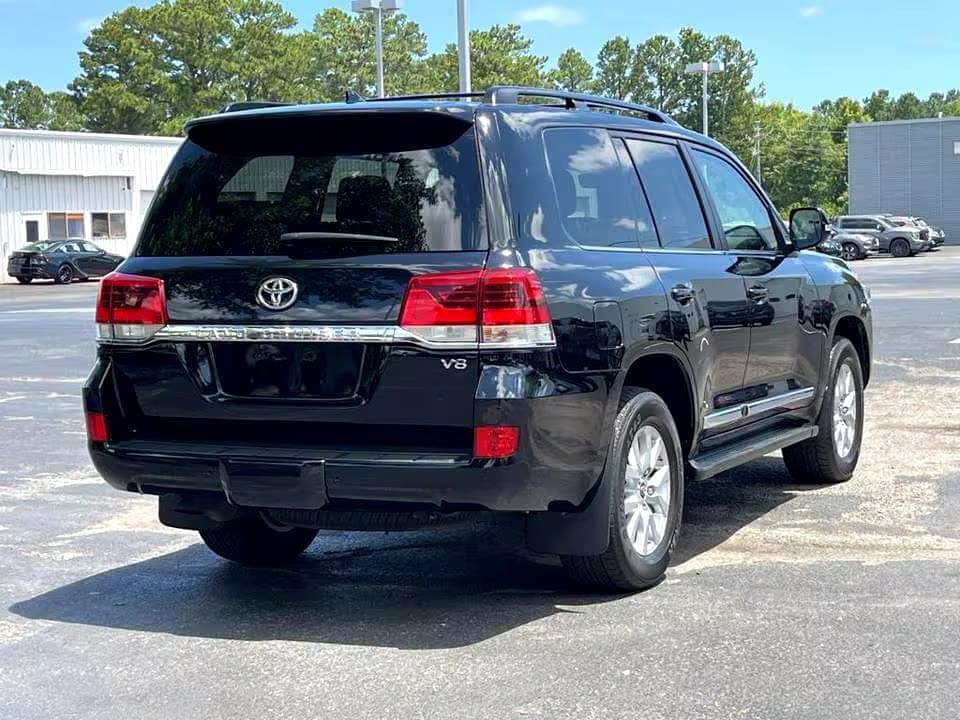 2021 Toyota Land Cruiser Certified Pre-Owned - Image 7