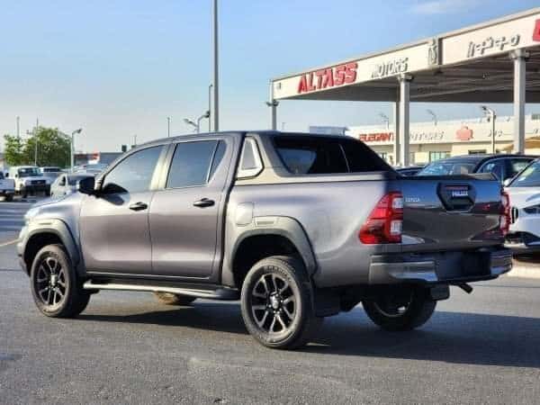 2021 Toyota Hilux 4WD Automatic Certified Pre-Owned - Image 3