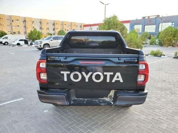 2020 Toyota Hilux 4WD Automatic Certified Pre-Owned - Image 8