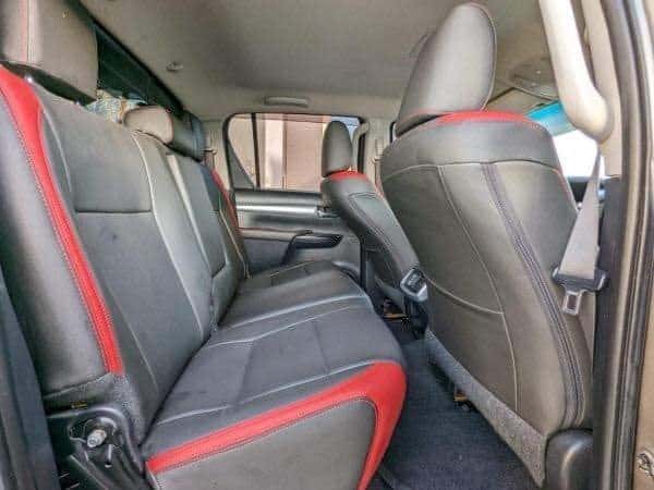 2019 Toyota Hilux 4wd Certified Pre-Owned - Image 5