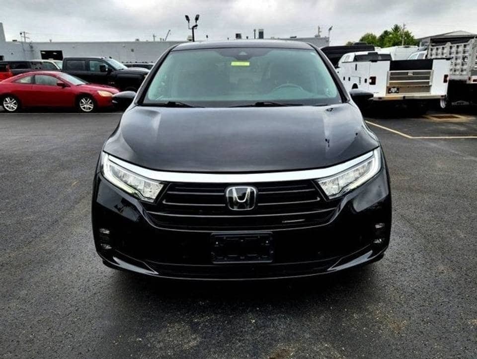 2022 Honda Odyssey Touring 4dr Minivan Luxury