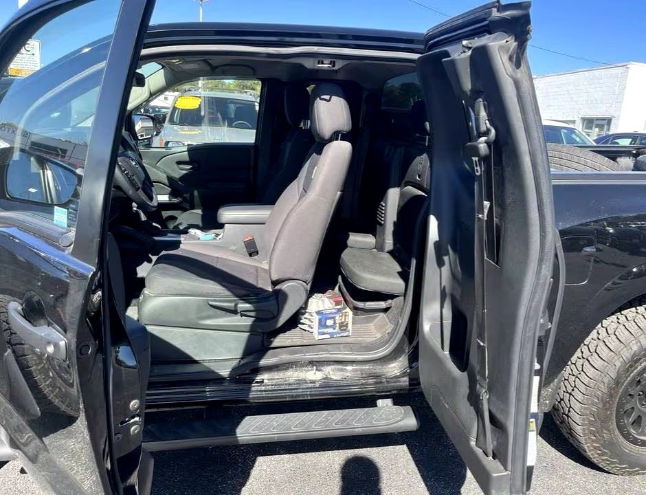 2022 Nissan Frontier S 4dr King Cab Certified Pre-Owned - Image 3