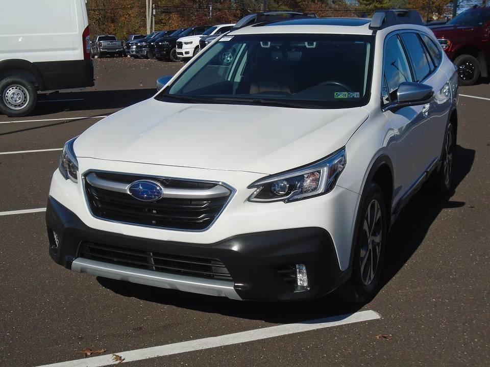 2020 Subaru Outback Touring 4dr – Certified Pre-Owned - Image 2