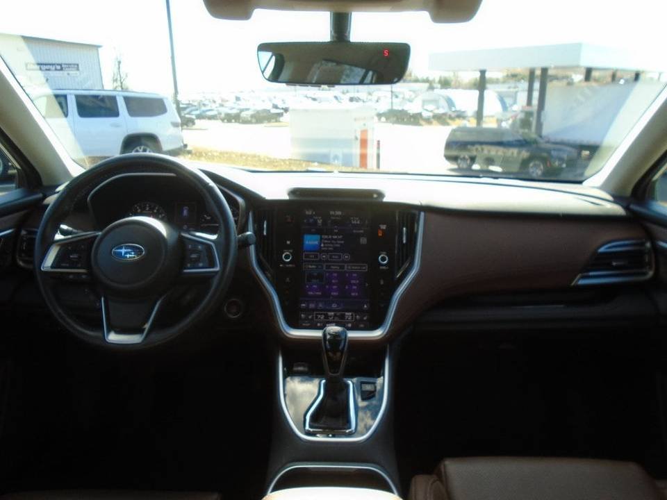 2020 Subaru Outback Touring 4dr – Certified Pre-Owned - Image 4
