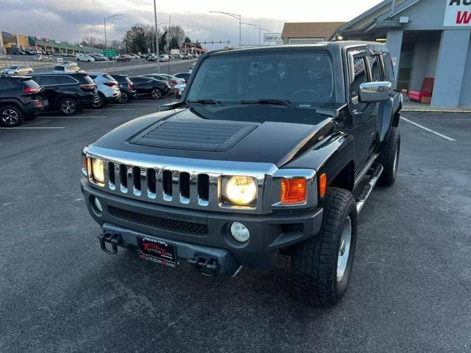 2010 HUMMER H3 Luxury 4dr
