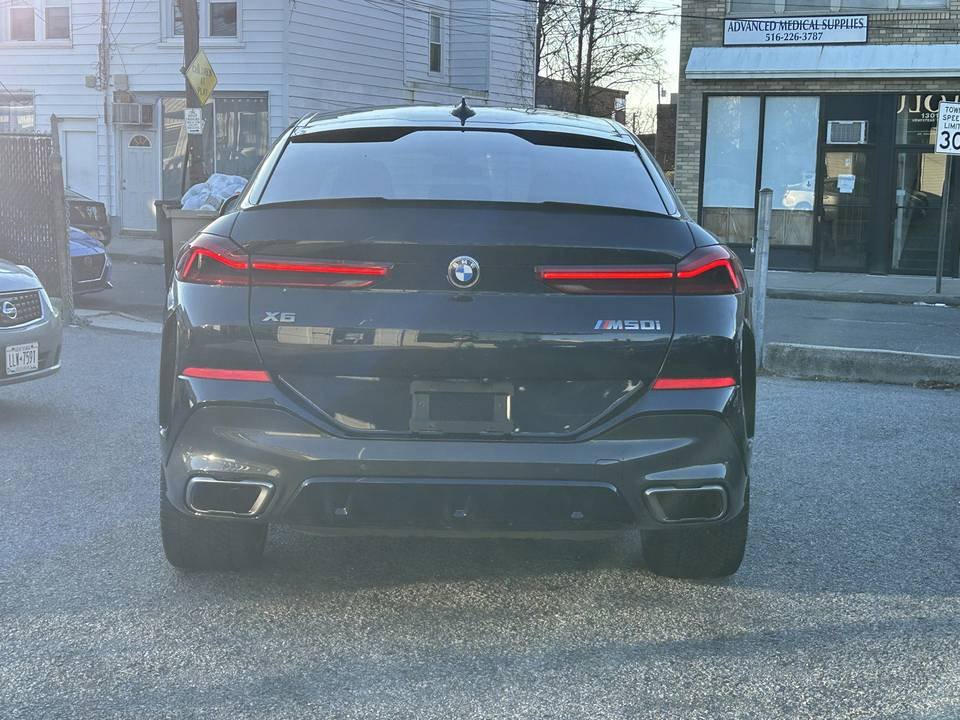2020 BMW X6 M50i 4dr – Certified Pre-Owned - Image 9