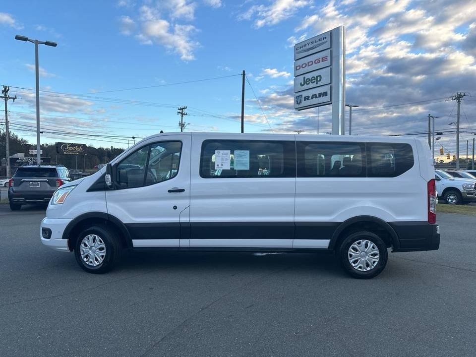 2021 Ford Transit Passenger Van 350 XLT Low Roof 15 Seats. - Image 2