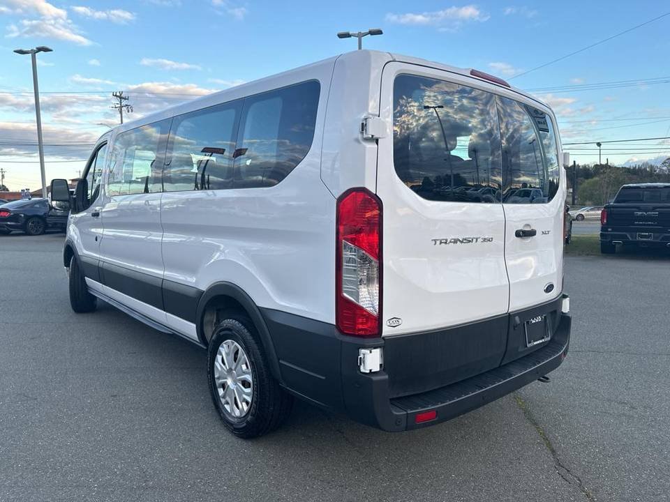 2021 Ford Transit Passenger Van 350 XLT Low Roof 15 Seats. - Image 9