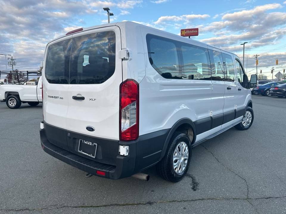 2021 Ford Transit Passenger Van 350 XLT Low Roof 15 Seats. - Image 8