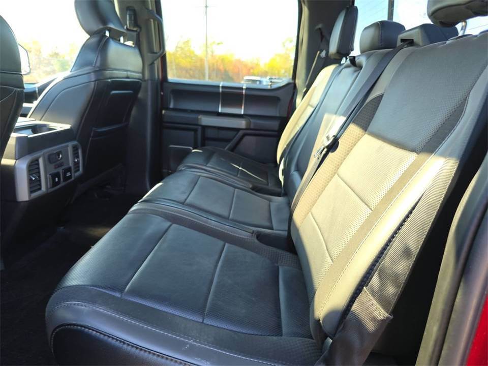 2019 Ford F-150 Raptor 4dr SuperCrew 4WD - Image 8