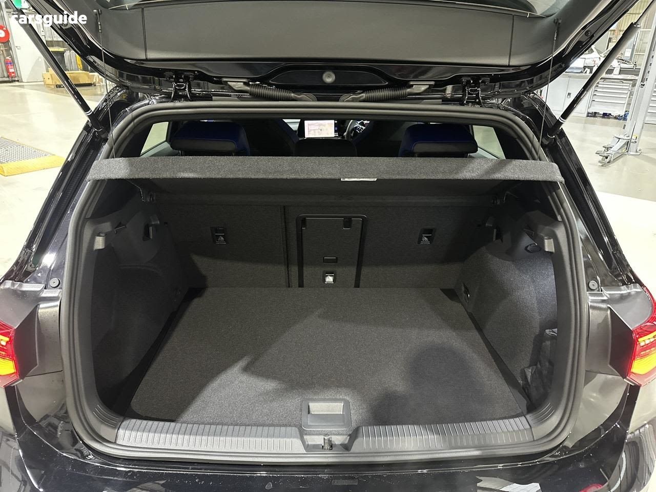 2024 Volkswagen Golf R 4Motion Mark 8 CD MY24 – New - Image 20