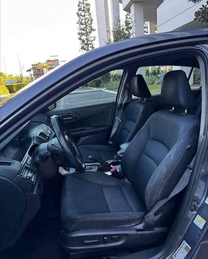 2015 Honda Accord - Image 2