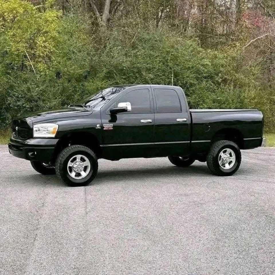2008 Dodge Ram 2500 - Image 6
