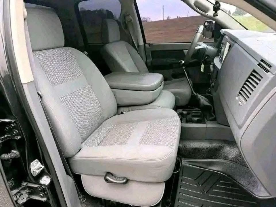 2008 Dodge Ram 2500 - Image 3