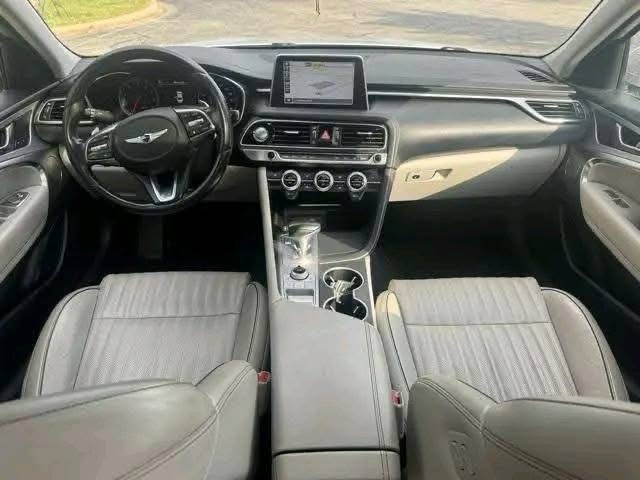 2019 Genesis G70 2.0T Advanced - Image 3