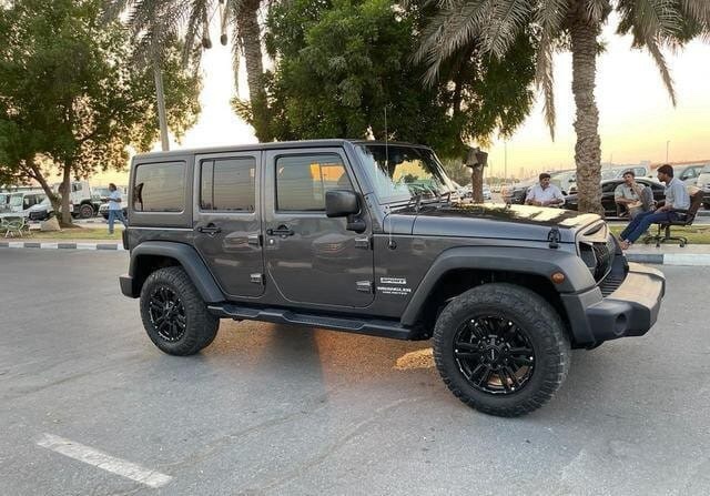 2017 Jeep Wrangler JK Unlimited Sahara