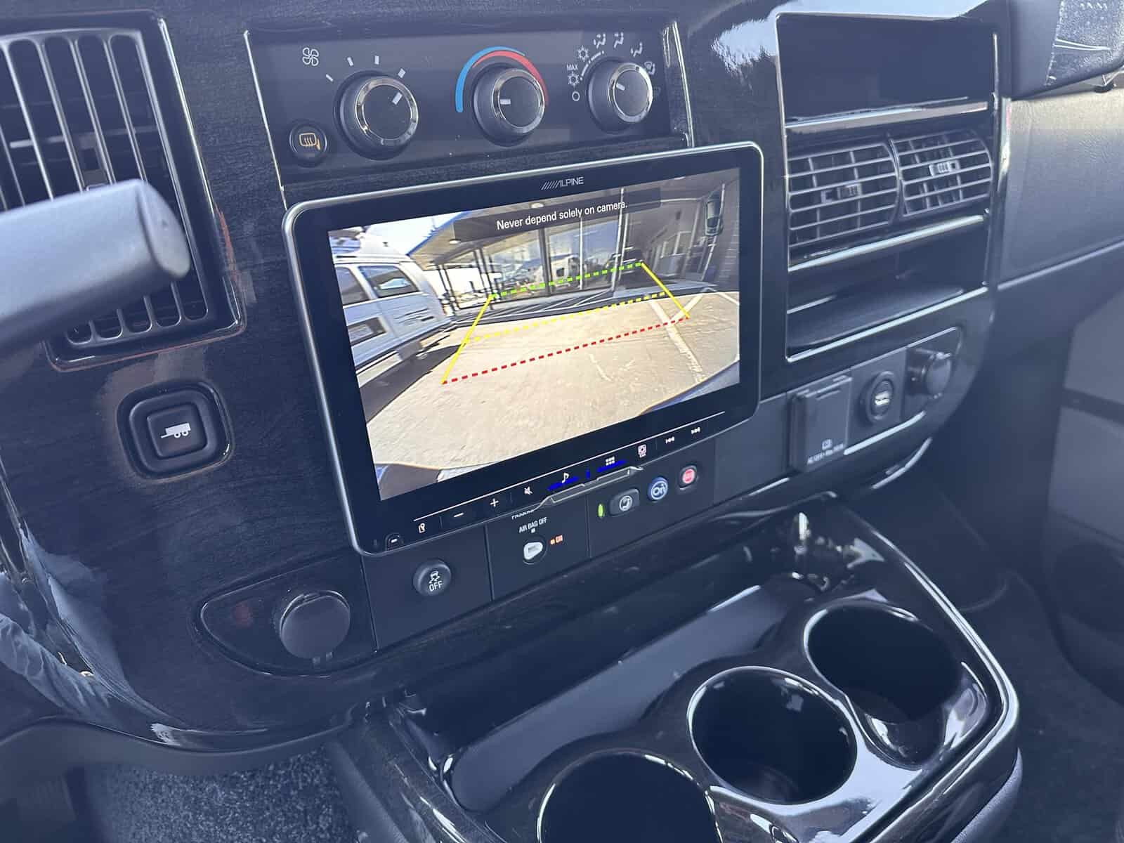 2023 GMC Savana 2500 Explorer SLK SPRT PKG – Certified - Image 34