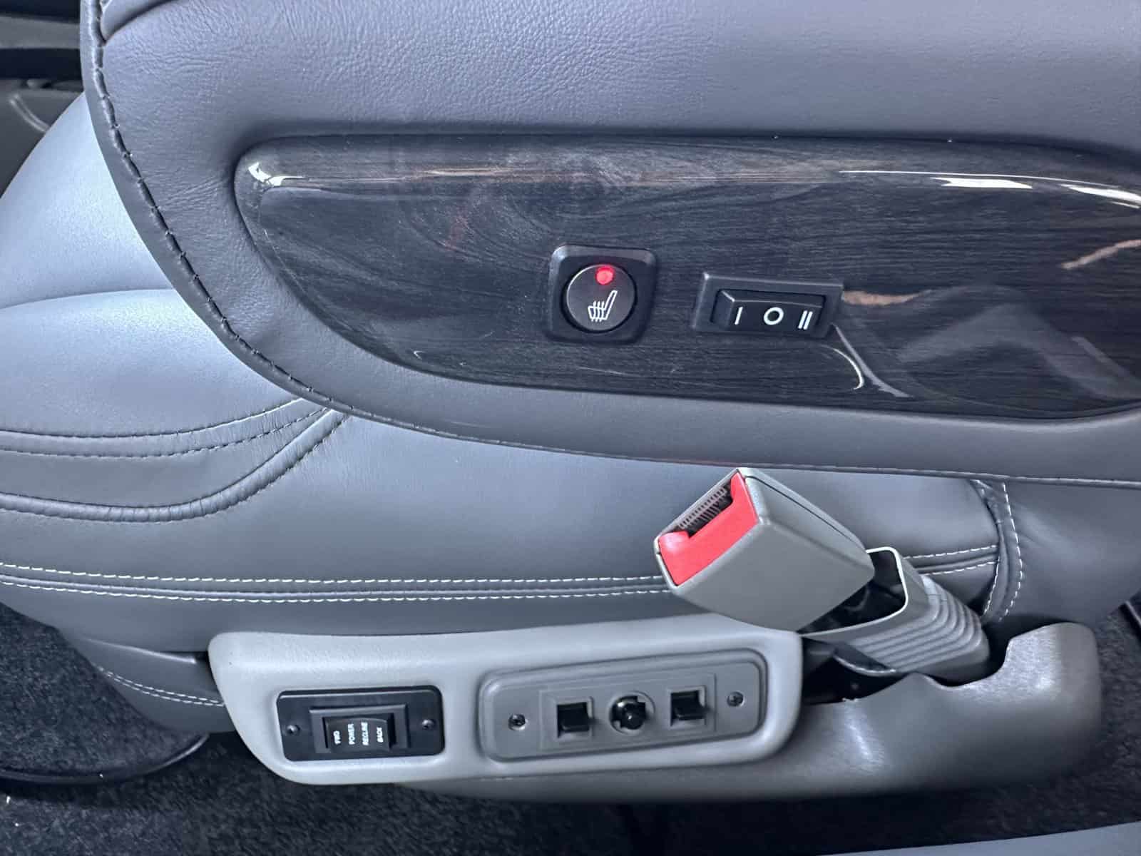 2023 GMC Savana 2500 Explorer SLK SPRT PKG – Certified - Image 37