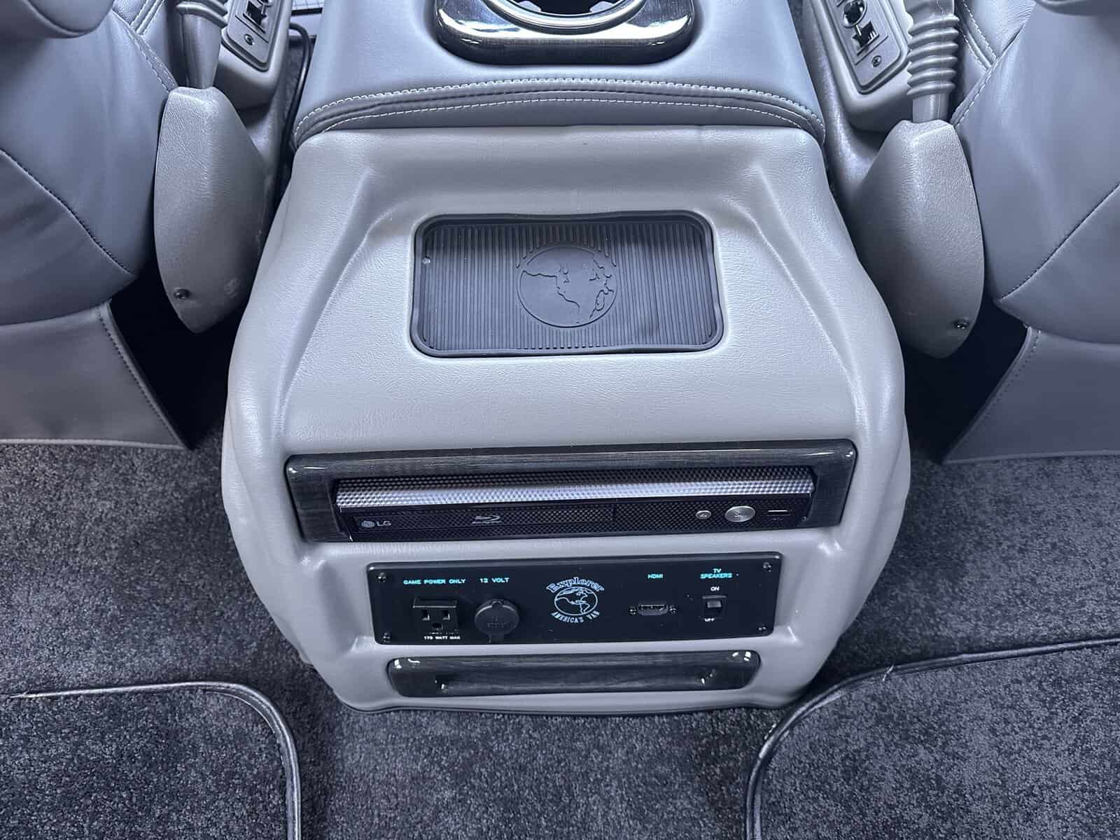 2023 GMC Savana 2500 Explorer SLK SPRT PKG – Certified - Image 14
