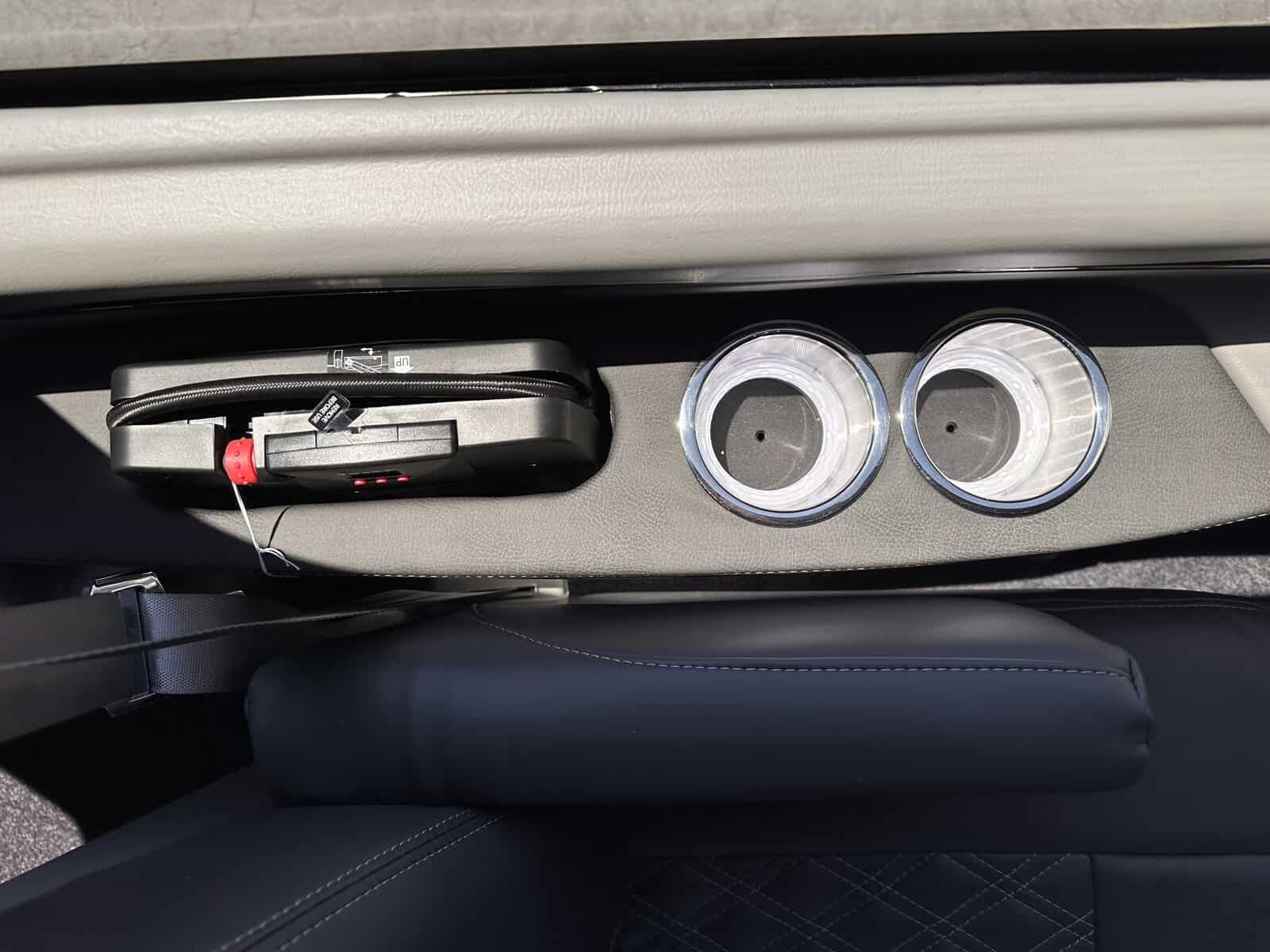 2023 GMC Savana 2500 Explorer SLK SPRT PKG – Certified - Image 17